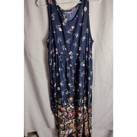 Floral maxi dress  - Picture 1 of 6